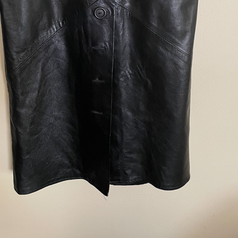 Authentic Vakko Black Leather Skirt - Picture 2 of 5